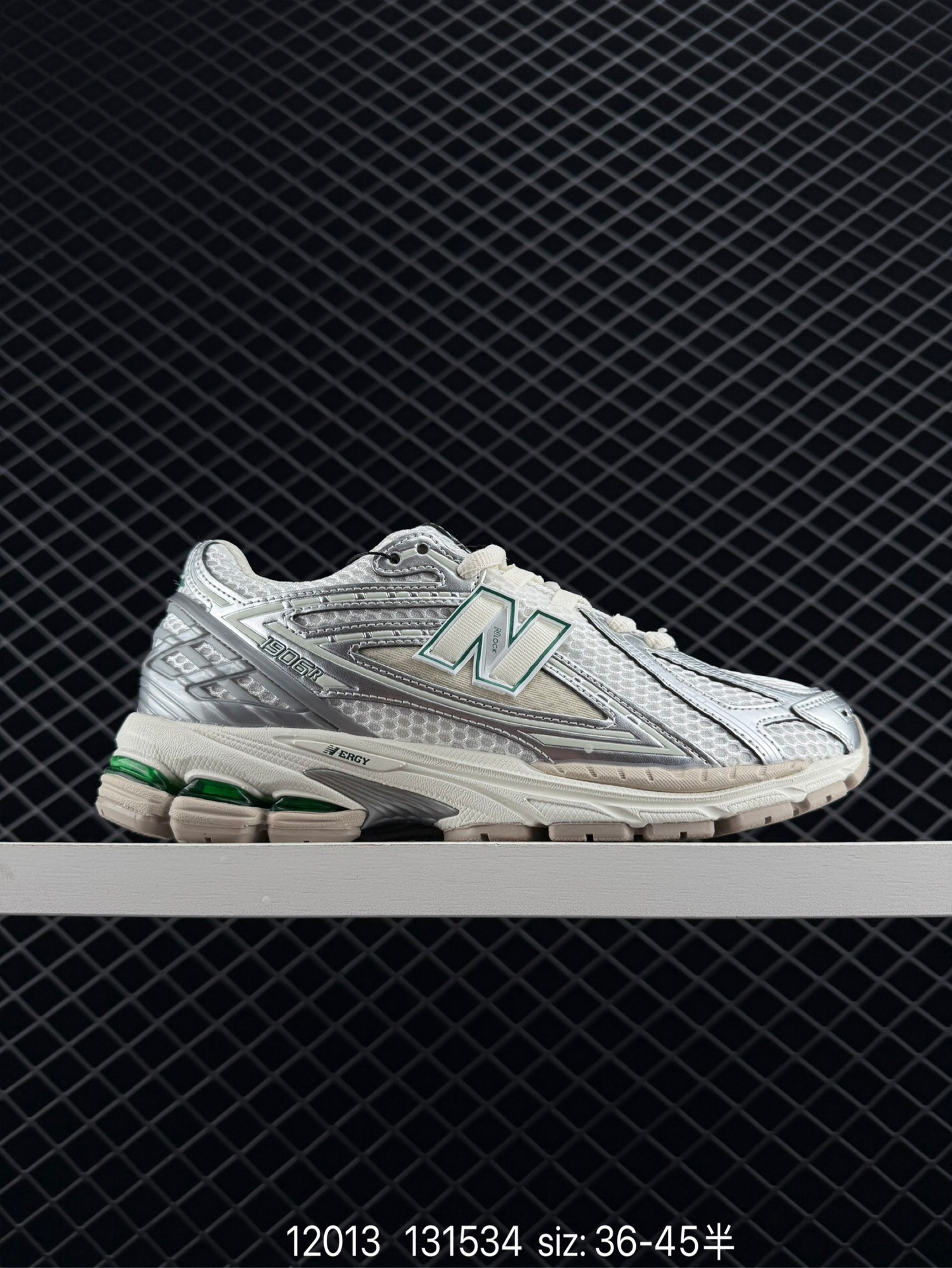 New Balance M1906R New Balance M1906R